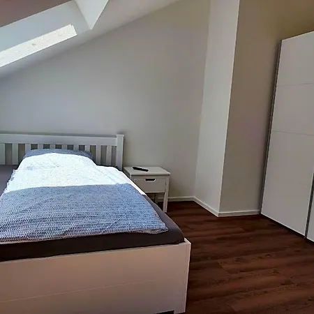 Apartmenthaus Отель Пфорцхайм