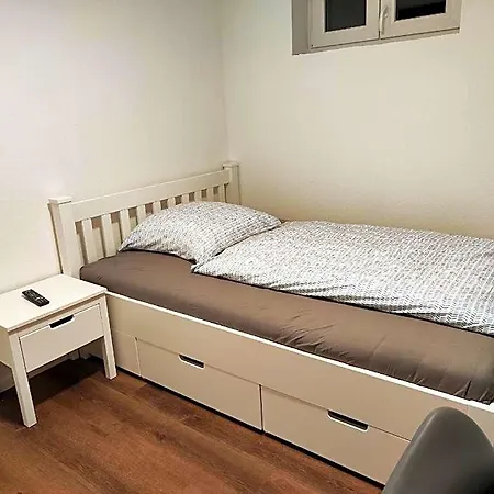 Apartmenthaus Szálloda